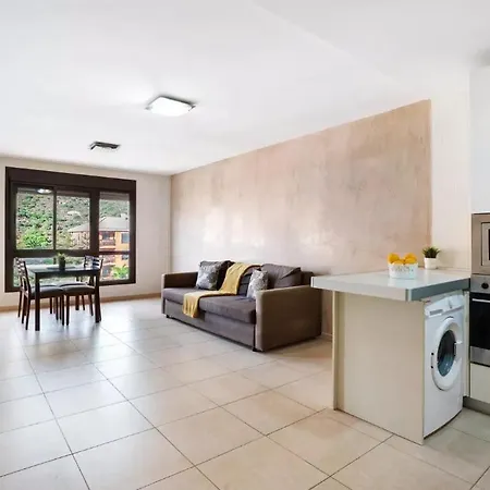 Be Happy 77 Apartament Arona (Tenerife)